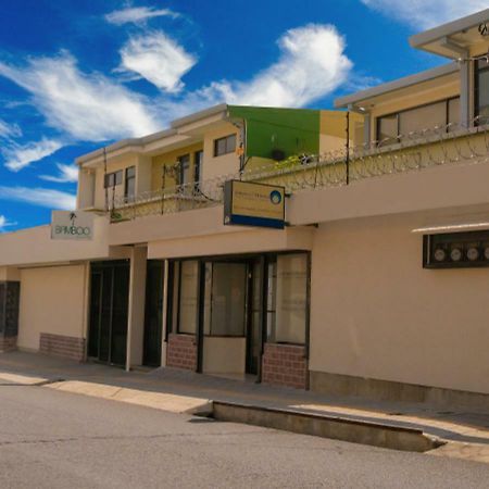 Hotel Bamboo Aeropuerto Alajuela Exterior foto